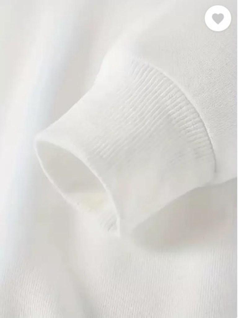 Men’s Classic White Fleece Plain Hoodie – Warm, Stylish & Soft Cozy Wear