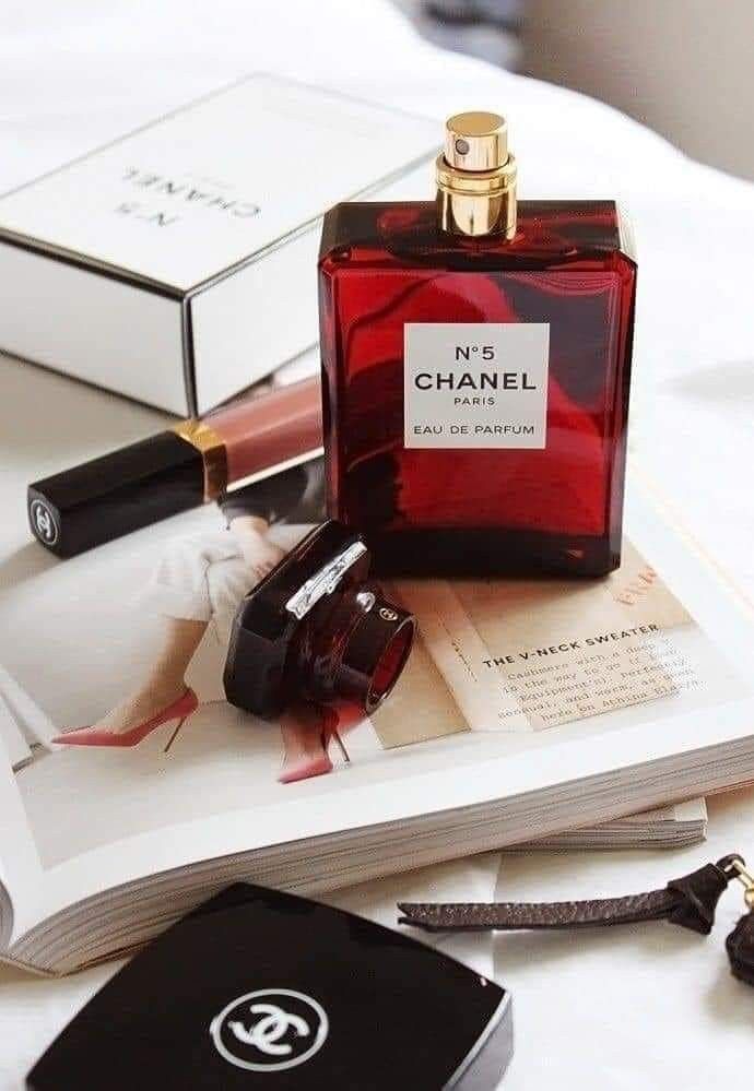 Chanel N°5 Red Limited Edition Eau de Parfum – 100ml